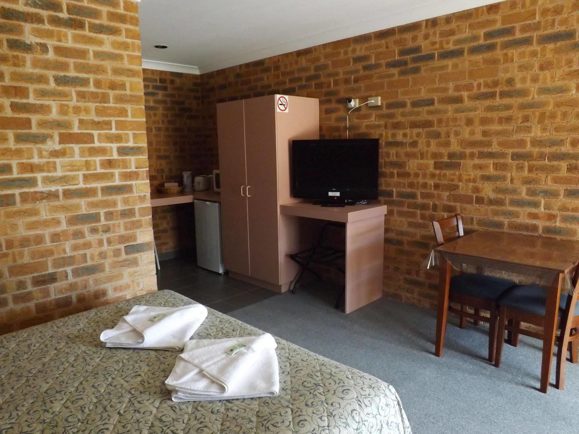 Chiltern Lydoun Motel מראה חיצוני תמונה
